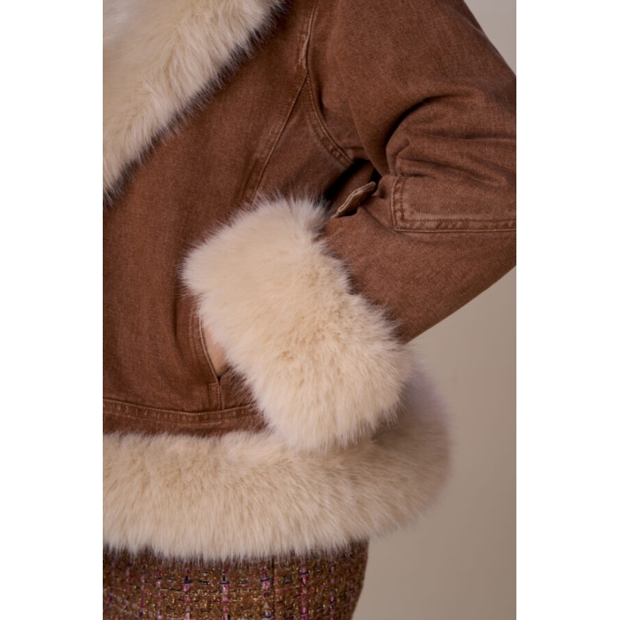 Giubbino jeans e simil pelliccia