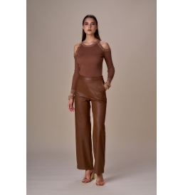 Pantalone largo simil pelle